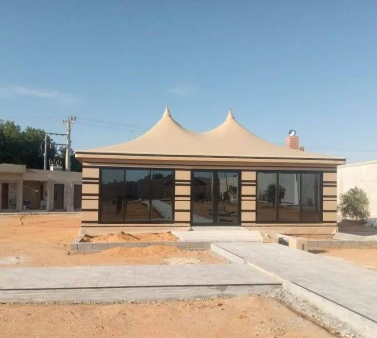 خيام وبيوت شعر