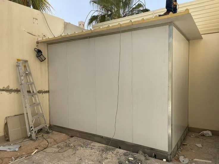  معلم تركيب ساندويش بنل بأسعار تنافسية في جدة - 0552997570