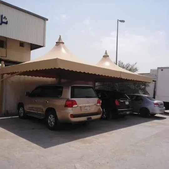 مظلات هرمية  جدة – مزيج من الجمال والمتانة 0552997570