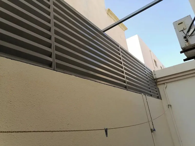 تركيب سواتر جدة | أفضل مقاول سواتر حديد وخشب وقماش بأسعار تنافسية 0552997570