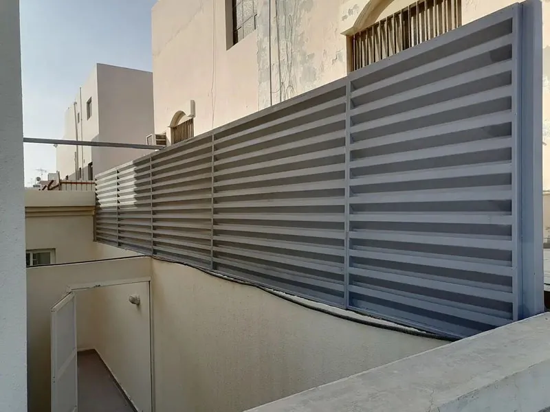 تركيب سواتر جدة | أفضل مقاول سواتر حديد وخشب وقماش بأسعار تنافسية 0552997570