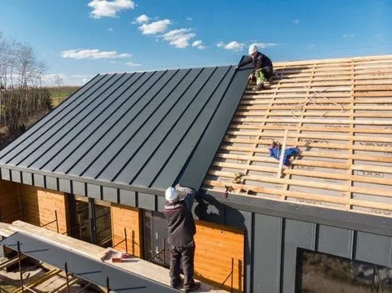 تركيب غرف ساندوتش بانل مظلات امان | جودة في العزل والتركيب - 0552997570