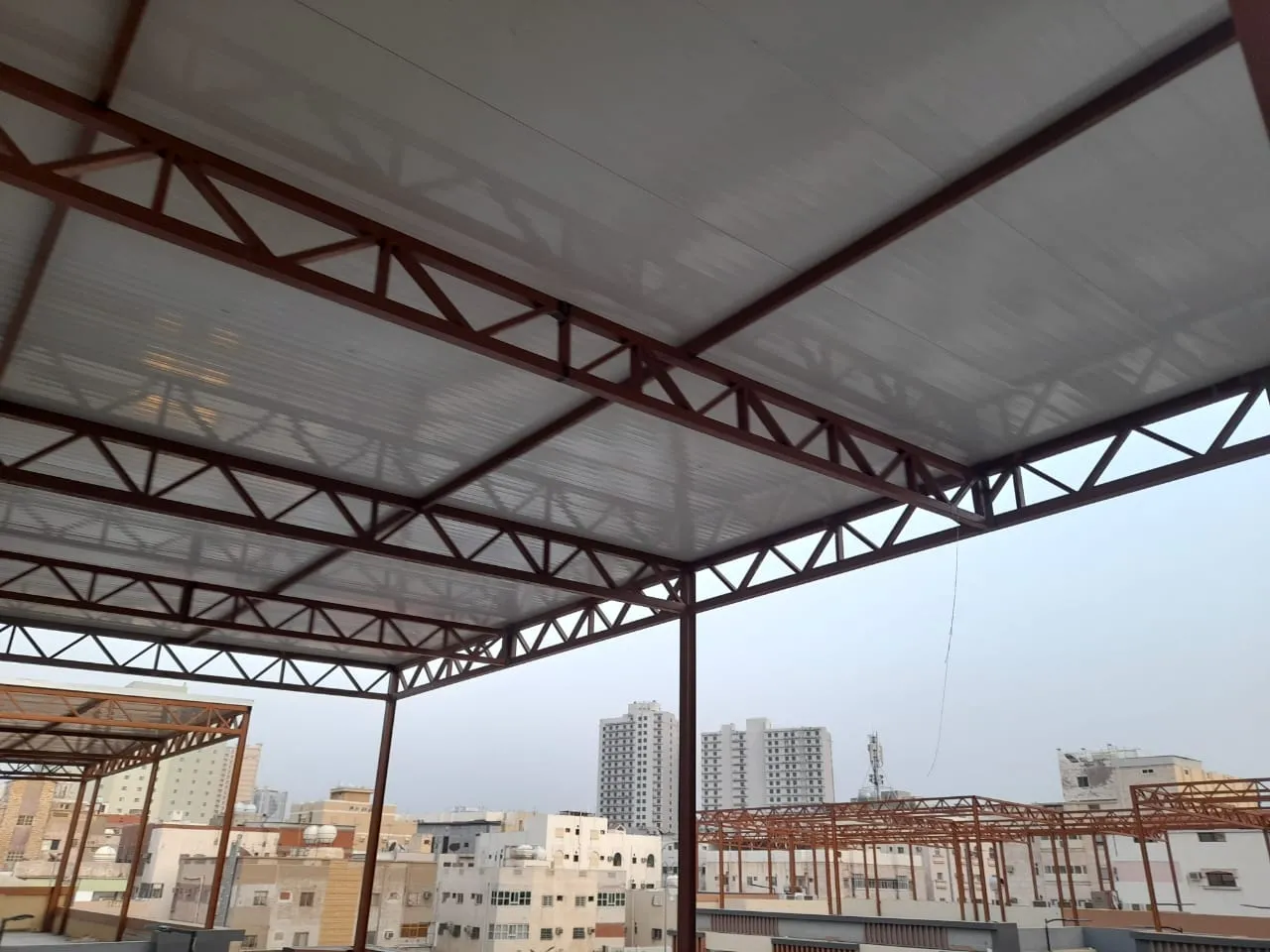 هناجر ومستودعات جدة – مظلات وسواتر أمان جدة 0552997570