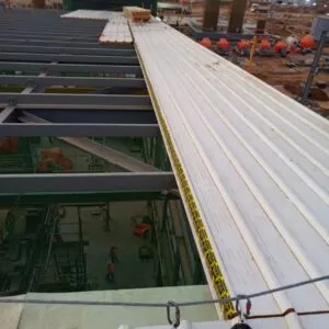 تركيب ساندوتش بانل جدة – قدرة عالية العزل الحراري والصوتي