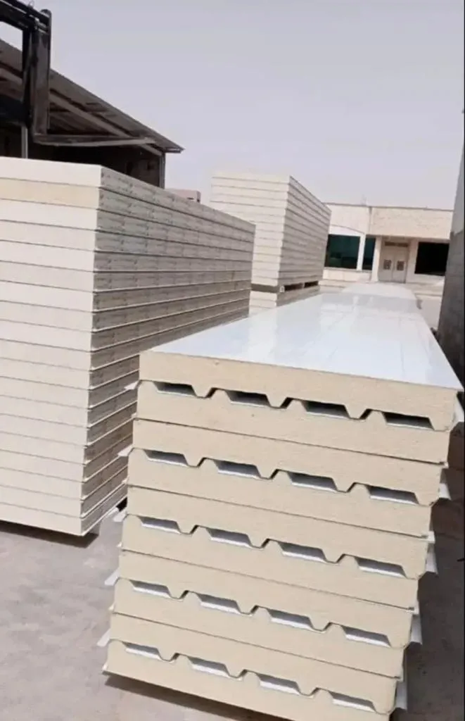 ساندوتش بانل جدة | تركيب أسقف وغرف ساندوتش بانل جدة