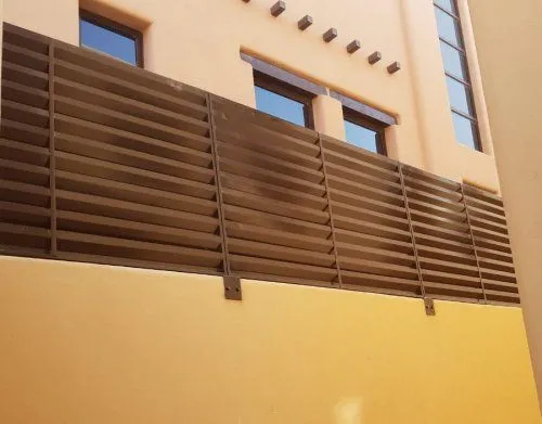 سواتر خشب جدة | تركيب سواتر منزلية جدة | معلم سواتر جدران